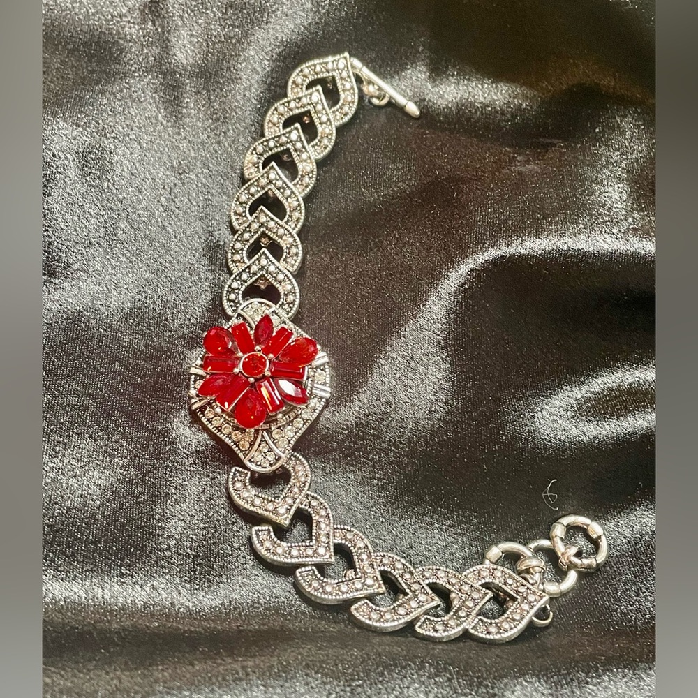 Beautiful Christmas Holiday Bracelet